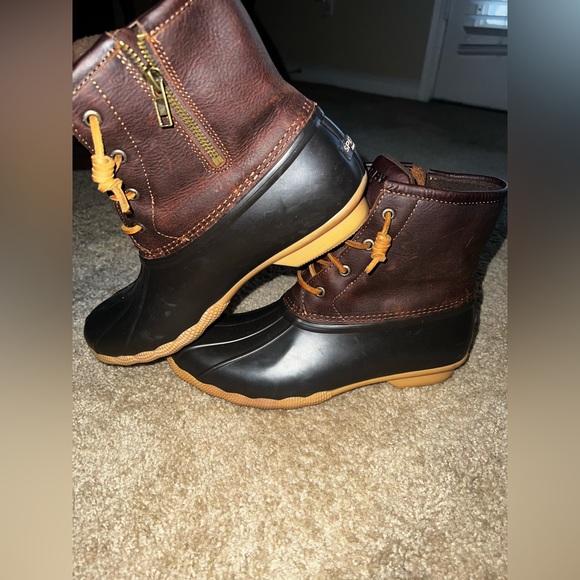 Women's Saltwater Duck Boot - Picture 5 of 9